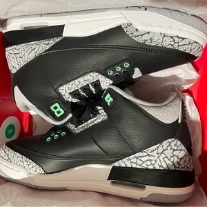 Air Jordan 3’s